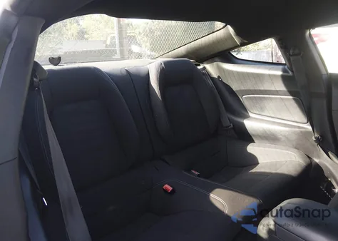 2020 Ford Mustang Ecoboost Fastback z USA, uszkodzony, nr VIN 1FA6P8THXL5176833